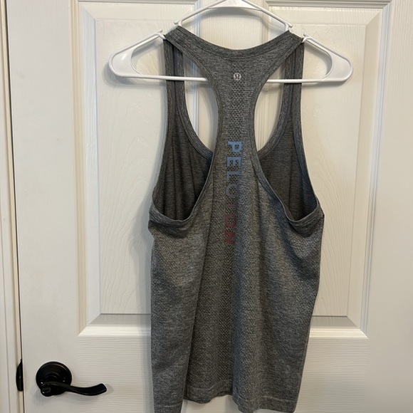 lululemon athletica Tops - Lululemon peloton swiftly tech tank. Size 8. Gray. Excellent condition.